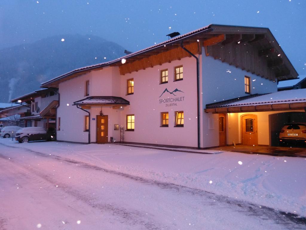 Sportchalet Zillertal Uderns Pokoj fotografie